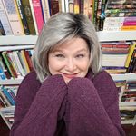 @terri.gillespie.author - Instagram