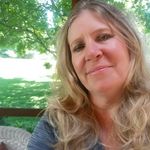 Terri Schmidt - @schmidterchic - Instagram