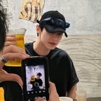 Terri Trần - Facebook