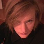 Terri Wise - @milkbluedream - Instagram