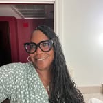 Terri Nesbitt - @terri.younger.50 - Instagram
