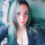 Terri Cofer - @crescentflare - Instagram