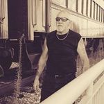 terry earls - @eldocadharley - Instagram