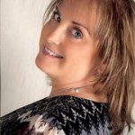 Terry Hoopman - @queenie6161 - Instagram