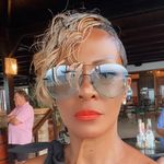 Terri Tarr - @nm_fashionstylist - Instagram
