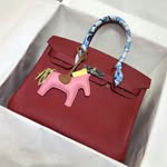 tessbeard383 - @tessbeard383 - Instagram