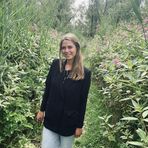 Tess Berg - Facebook