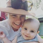 Tess Cooper - @tickles_coops - Instagram
