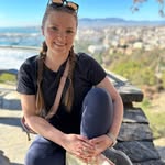 Tess Davis - @fan_tesstic - Instagram