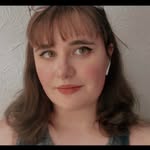 Tess Davis - @disshonoronyourcow - Instagram