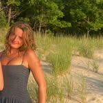 Tess Dolan Scrivner - @scriv.vy - Instagram