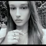 Tess Gray - @tessgray.b - Instagram