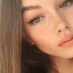 𝑻𝒉𝒆𝒓𝒆𝒔𝒂 𝑯𝒆𝒓𝒐𝒏𝒅𝒂𝒍𝒆. - @tessgray.cs - Instagram
