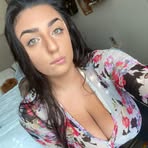 Theresa Holmes - Facebook