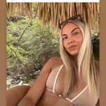 𝐓𝐞𝐬𝐬 𝐉𝐚𝐜𝐨𝐛𝐬 - @x.tessjacobs - Instagram