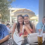 tess - @tessmaloneyy - Instagram