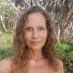 Tess Moss - Facebook