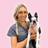 Tess Nolan - @tessvetnurse - TikTok