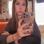 Tess Bourne - @tesi.b_uorne - Instagram