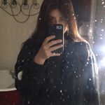 @tessa_hutton - Instagram