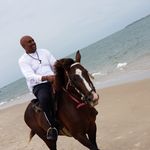 Thaddeus "Leon" Moore Sr - @moorebassbarber - Instagram
