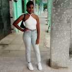 Thalia Mora - Facebook