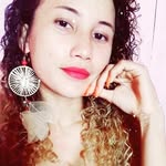 lia Sena - @thalia.sena - Instagram