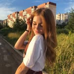 Thalia Vila - @thaliavila63 - Instagram