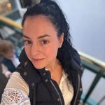 Meghan Newcombe - @meghan.thalia_grace.vincent - Instagram