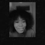 Thando Sibanda - @fifi_zw - Instagram