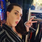 Thea Bennett - @theabee86 - Instagram