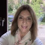 Thea Schmidt - Facebook