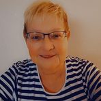 Thea Schmidt - Facebook
