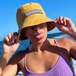 Thelma Cote - @thelmsie_ - Instagram