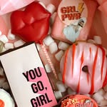 СЛАДКИЕ ПОДАРКИ В КОРОБОЧКАХ - @theo_sweetbox - Instagram