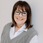 Therese Bailey - @business_sales_agent - Instagram