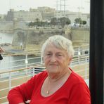 Therese Champion - Facebook