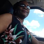 Therese Davis - @therrsedsvi - Instagram