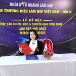 Thoa Bui - @chikachikagau - Instagram