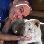 Thomas Arenas - @blumenlocher - Instagram