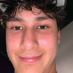 Thomas Barham - @sydneywantsbabycarrot - Instagram