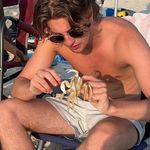 Thomas - @thomas.burgett - Instagram