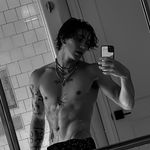 — 𝙏𝙃𝙊𝙈𝘼𝙎 𝘿𝙍𝙀𝙒 𝘾𝘼𝙎𝙏𝙀𝙇𝙇𝙄. - @traficpwrn - Instagram