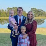 Kaitlyn Thomas Crumpler - @kaitlyncrumpler12 - Instagram