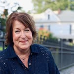 Julie Thomas Ennis - @travelyourwaybyjulie2024 - Instagram