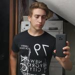 Thom - @thomas_farina - Instagram
