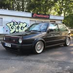 Thomas Grauer - @indergarage - Instagram