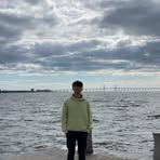 Thomas Hoang - Facebook
