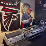 Thomas Holcombe - Facebook