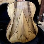 Thomas Lloyd Guitars - @thomaslloydguitars - Instagram